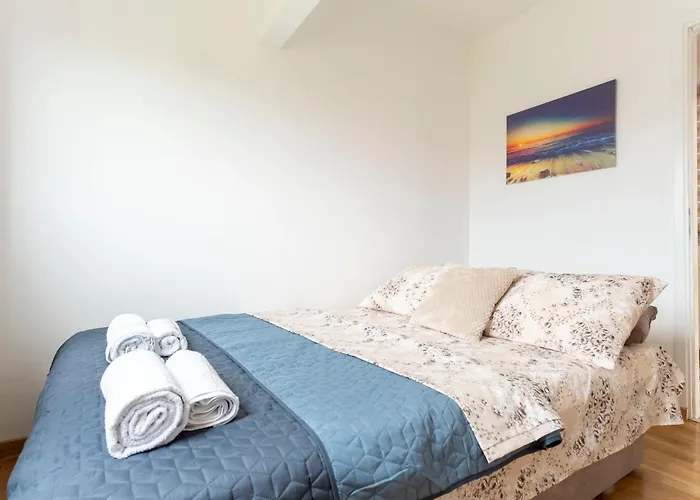 Aurora Apartman